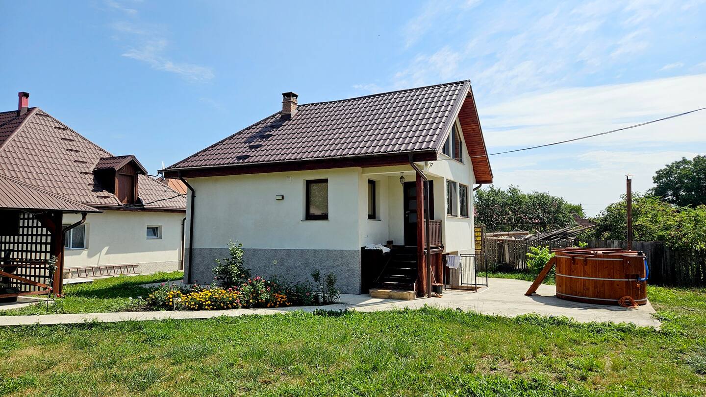 FLH - Livada Bunicilor